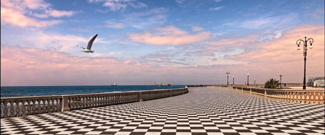 Готель Il Porto Di Ale E Kat Ліворно Екстер'єр фото